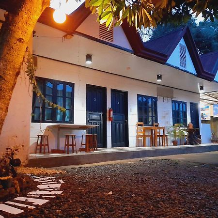 El Taraw Bed & Breakfast Puerto Princesa Екстериор снимка