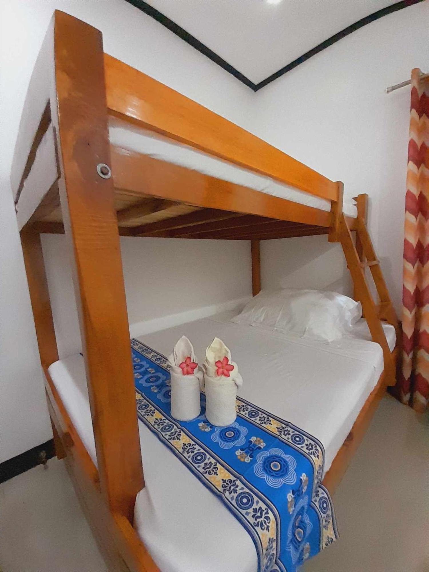 El Taraw Bed & Breakfast Puerto Princesa Екстериор снимка