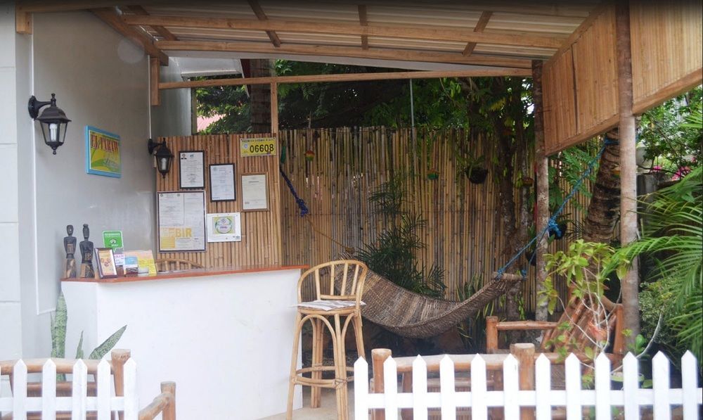 El Taraw Bed & Breakfast Puerto Princesa Екстериор снимка