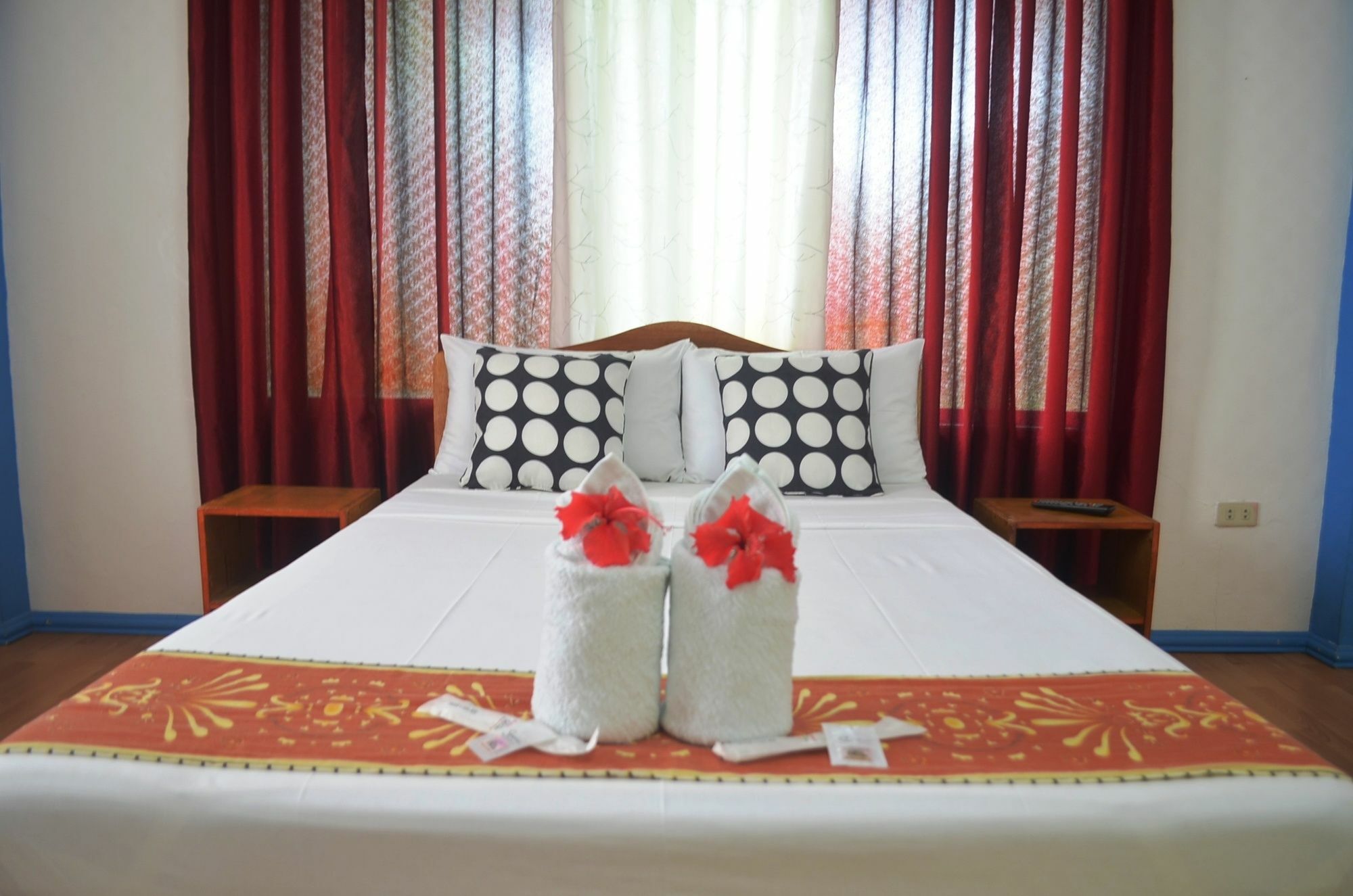 El Taraw Bed & Breakfast Puerto Princesa Екстериор снимка